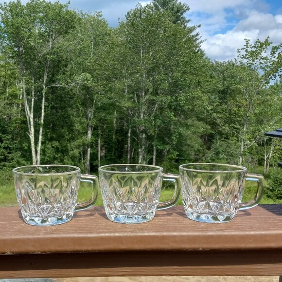 Vintage Anchor Hocking Crown Point Punch Glasses Cups Set of 7 - Picture 5 of 16